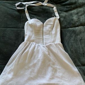 beautiful strapless white dress